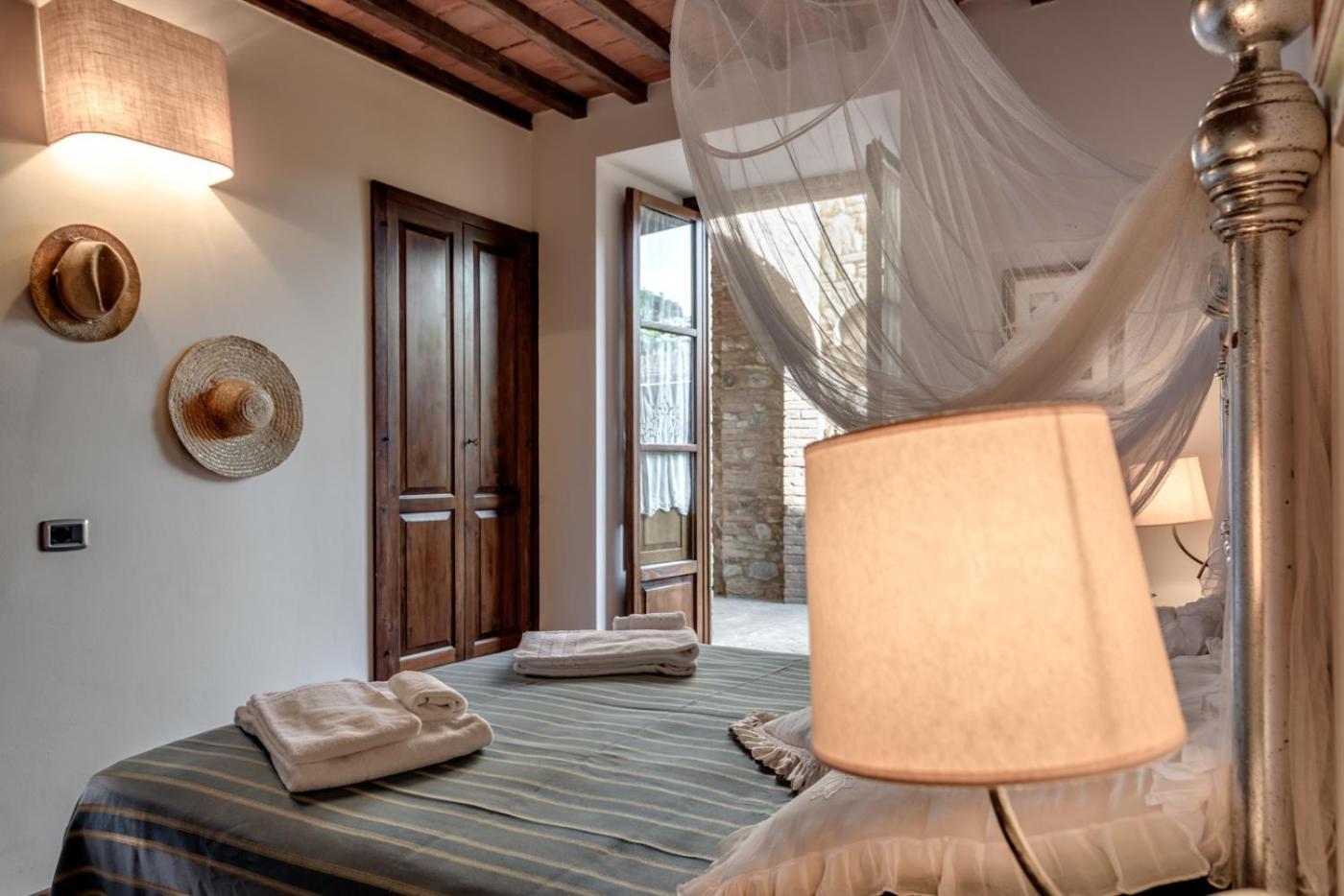 Vila I Melograni Del Chianti Poggibonsi Exteriér fotografie